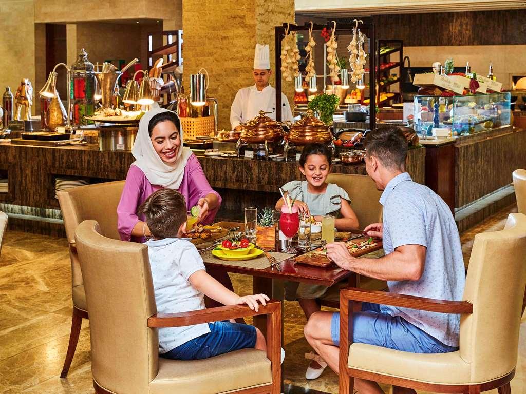 Sofitel Dubai The Palm Luxury Apartments Ristorante foto