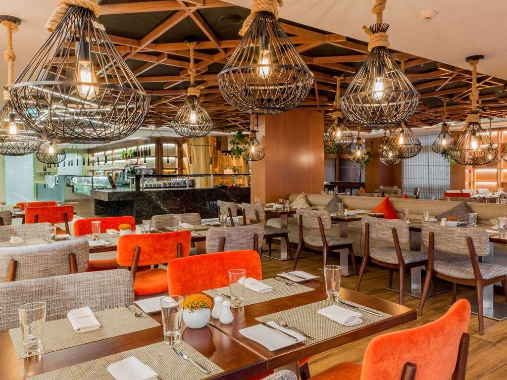 Sofitel Dubai The Palm Luxury Apartments Ristorante foto